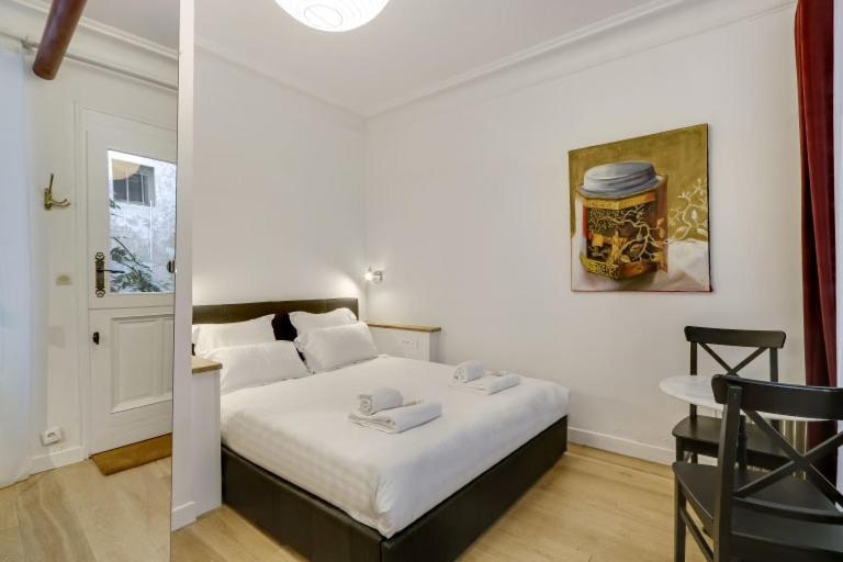 A Sweet Studio In Montparnasse - Boulevard Du Montparnasse Paris Eksteriør billede