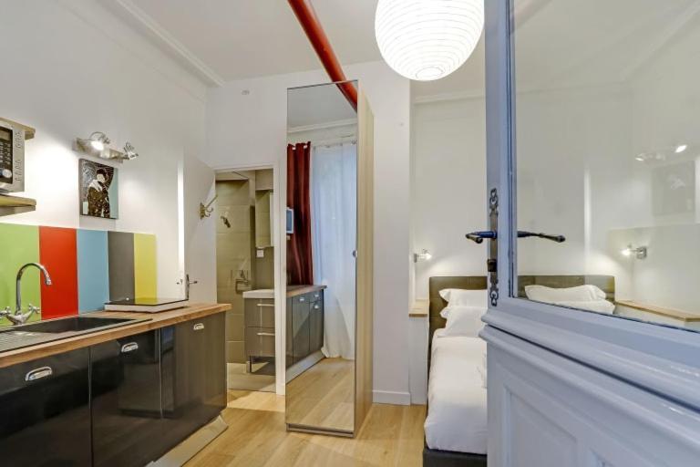 A Sweet Studio In Montparnasse - Boulevard Du Montparnasse Paris Eksteriør billede