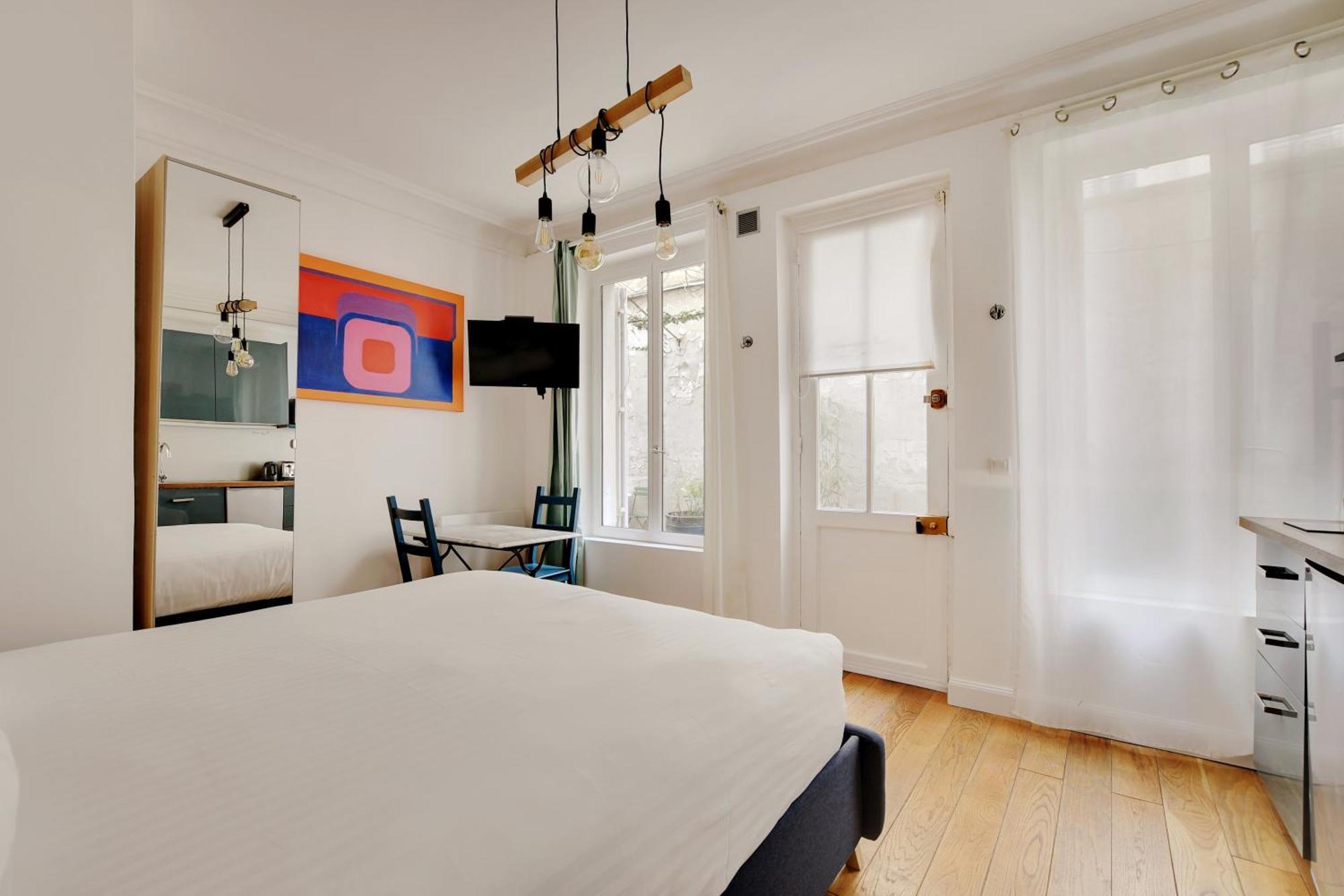 A Sweet Studio In Montparnasse - Boulevard Du Montparnasse Paris Eksteriør billede